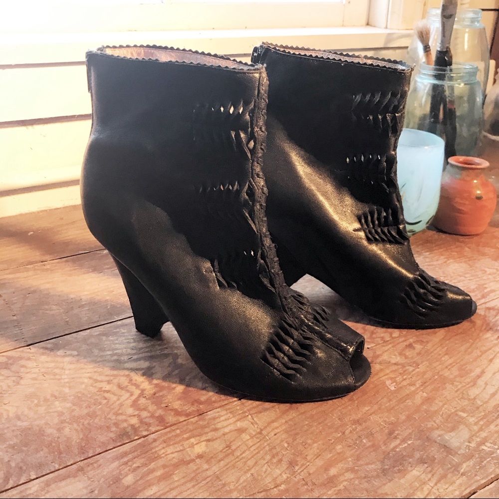 Sam Edelman Krosby Heeled Bootie